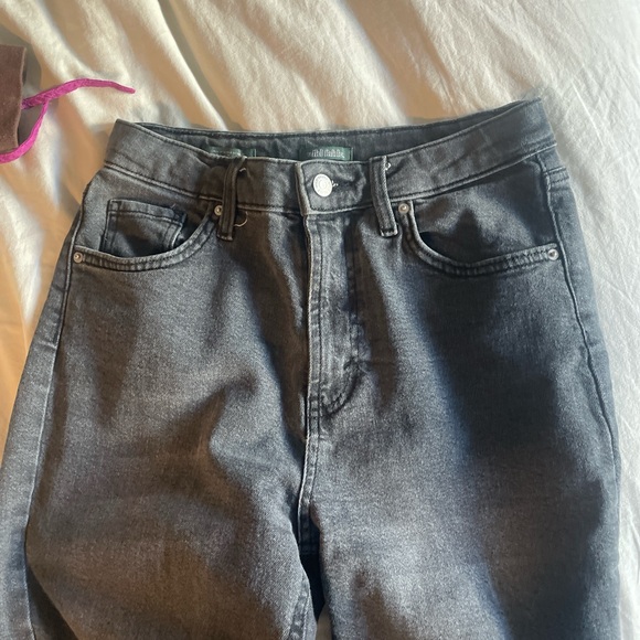 Jeans - Picture 2 of 2